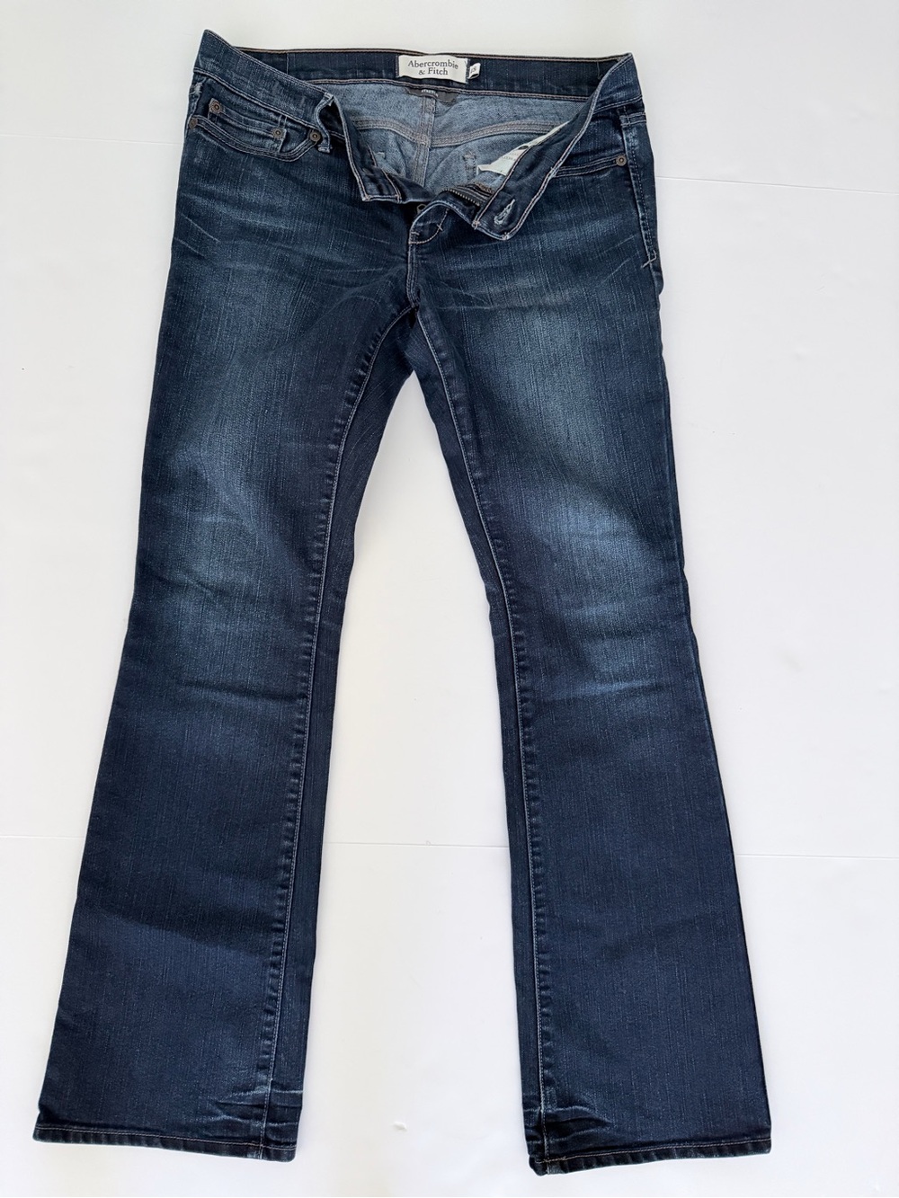 Abercrombie & Fitch Emma Jeans Low Rise Bootcut Stretch Denim Size 4S (Short)